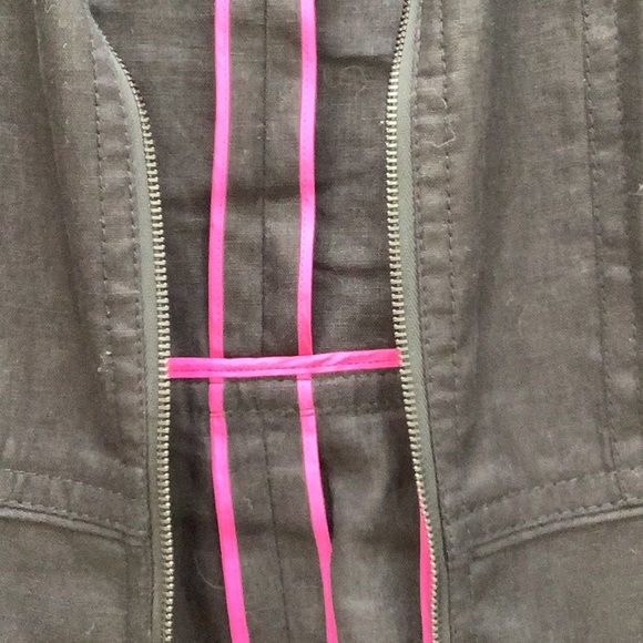 Ann Taylor Black Linen Size 6 jacket - Picture 3 of 6